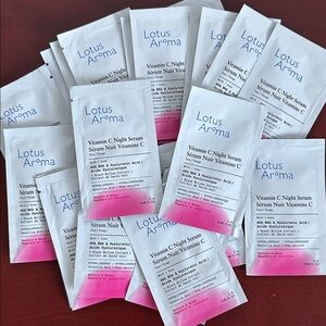 2mlx20 pieces Lotus Aroma L.AROMA- Vitamin C Night Serum
